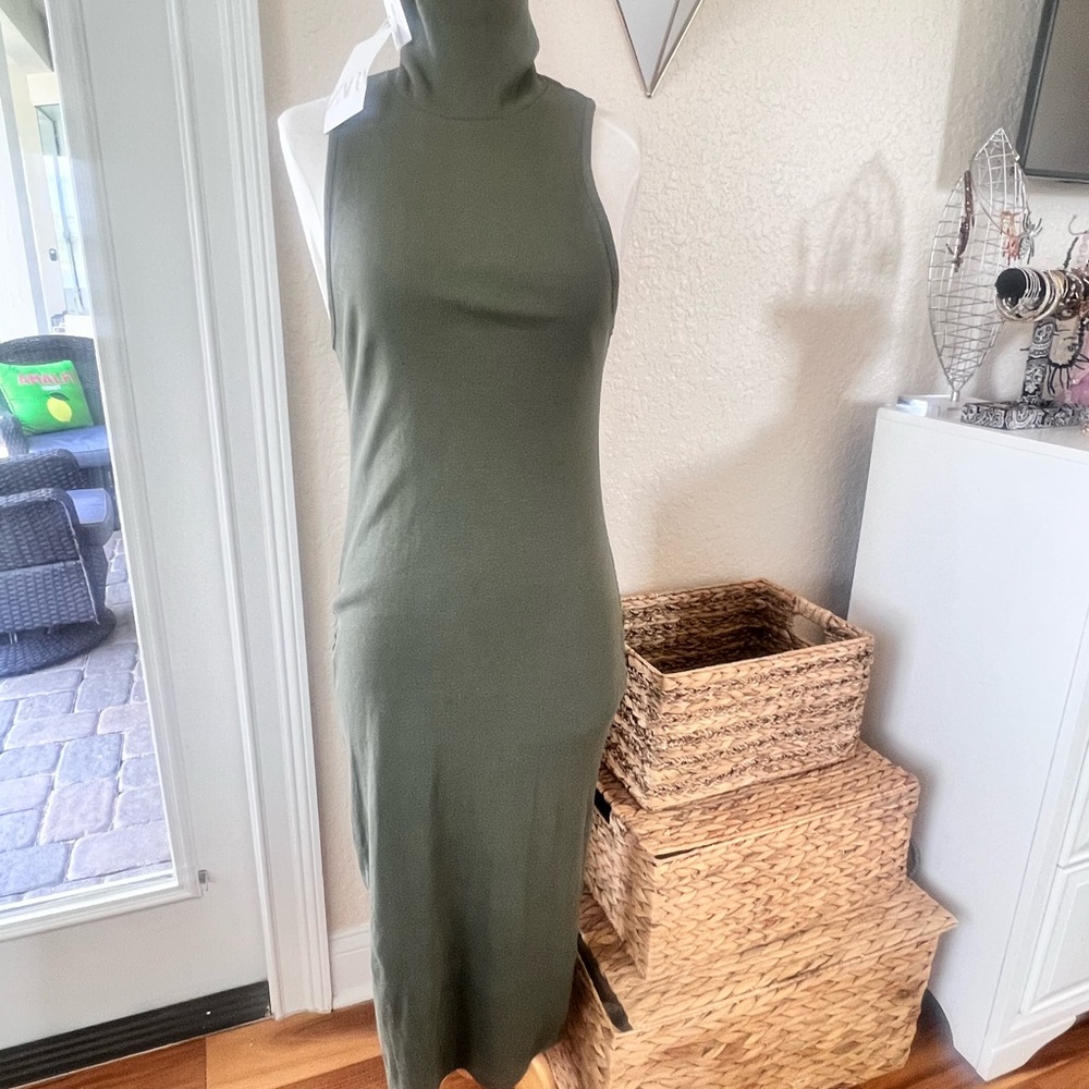Olive Green Sleeveless Turtleneck Dress